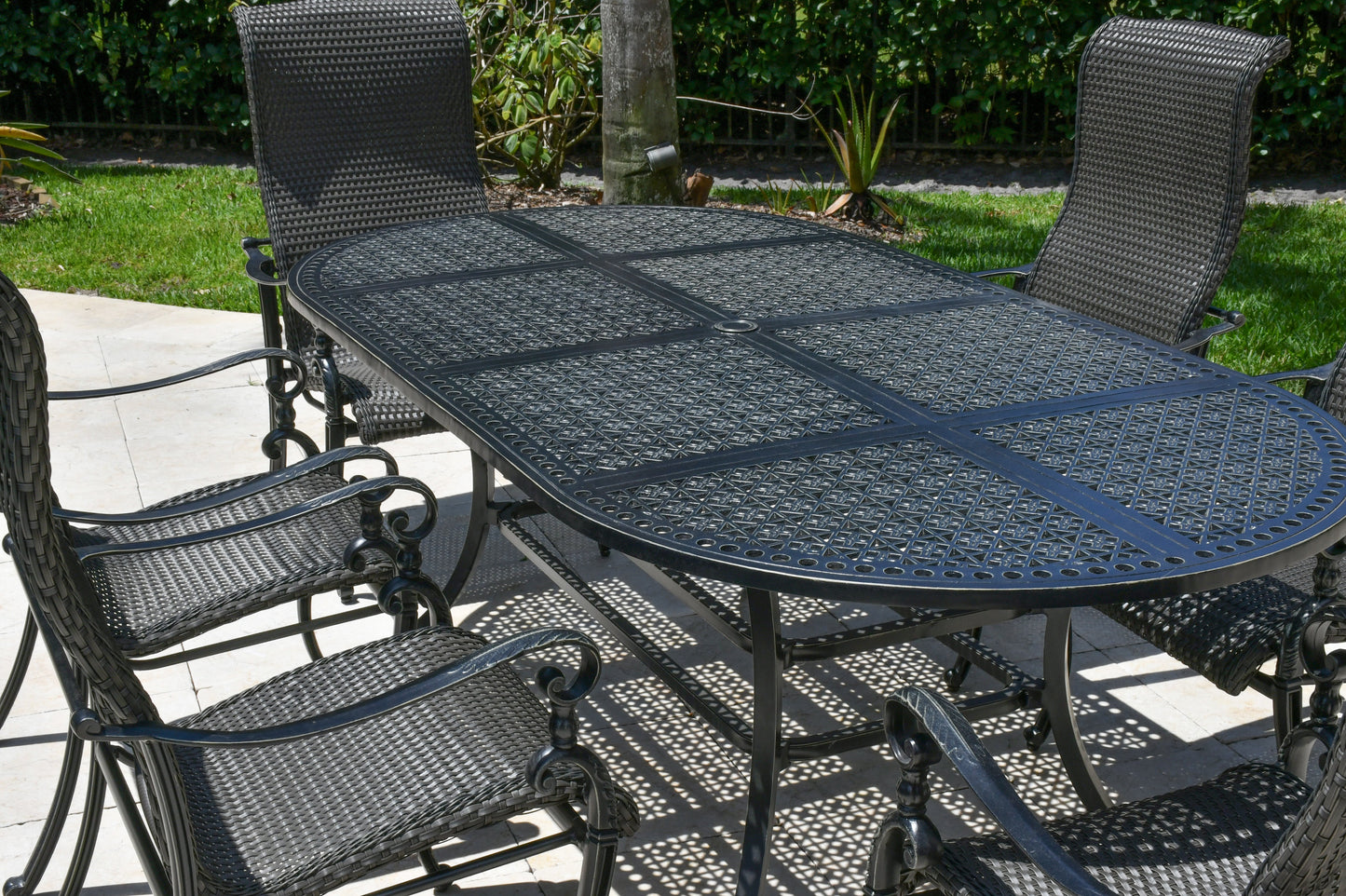 KC Windermere Oval Table