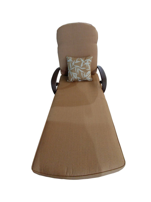 Grand Bonaire Weave Swivel Lounge With Pillow
