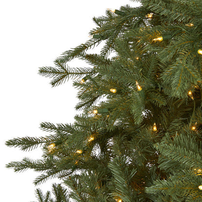 7.5' New Hampshire Spruce Artificial Christmas Tree with 650 Warm White Lights