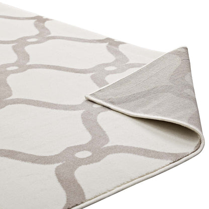 Beltara Chain Link Transitional Trellis 5x8 Area Rug by Modway