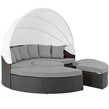 Sojourn Outdoor Patio Sunbrella¨ Daybed by Modway