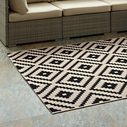 Perplex Geometric Diamond Trellis Indoor and Outdoor 5x8 Area Rug by Modway
