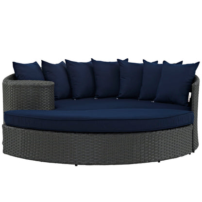 Sojourn Outdoor Patio Sunbrella¨ Daybed by Modway