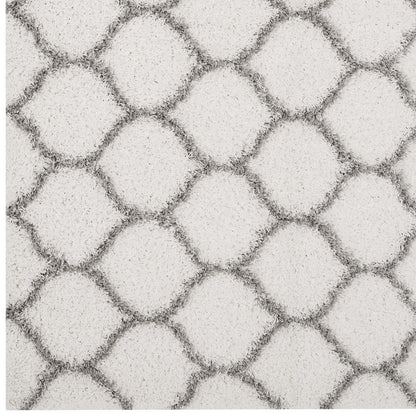 Solvea Moroccan Trellis 5x8 Shag Area Rug by Modway