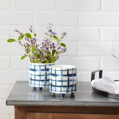 Tie-Dye Design Footed Planter (Set of 2)