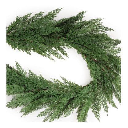 Classic Green Pine Garland 5.5'L