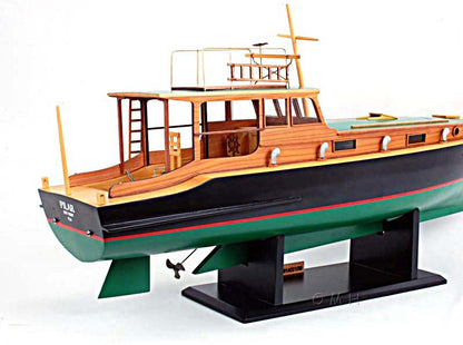 Hemingway™ Pilar Fishing Boat