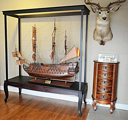 Display Case for XL ship no Glass