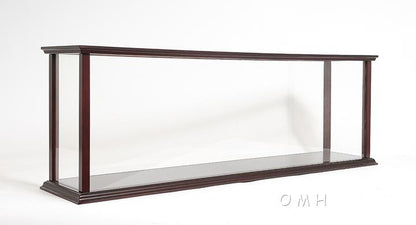 Display Case for Cruise Liner Mid