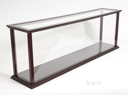 Display Case for Cruise Liner Mid
