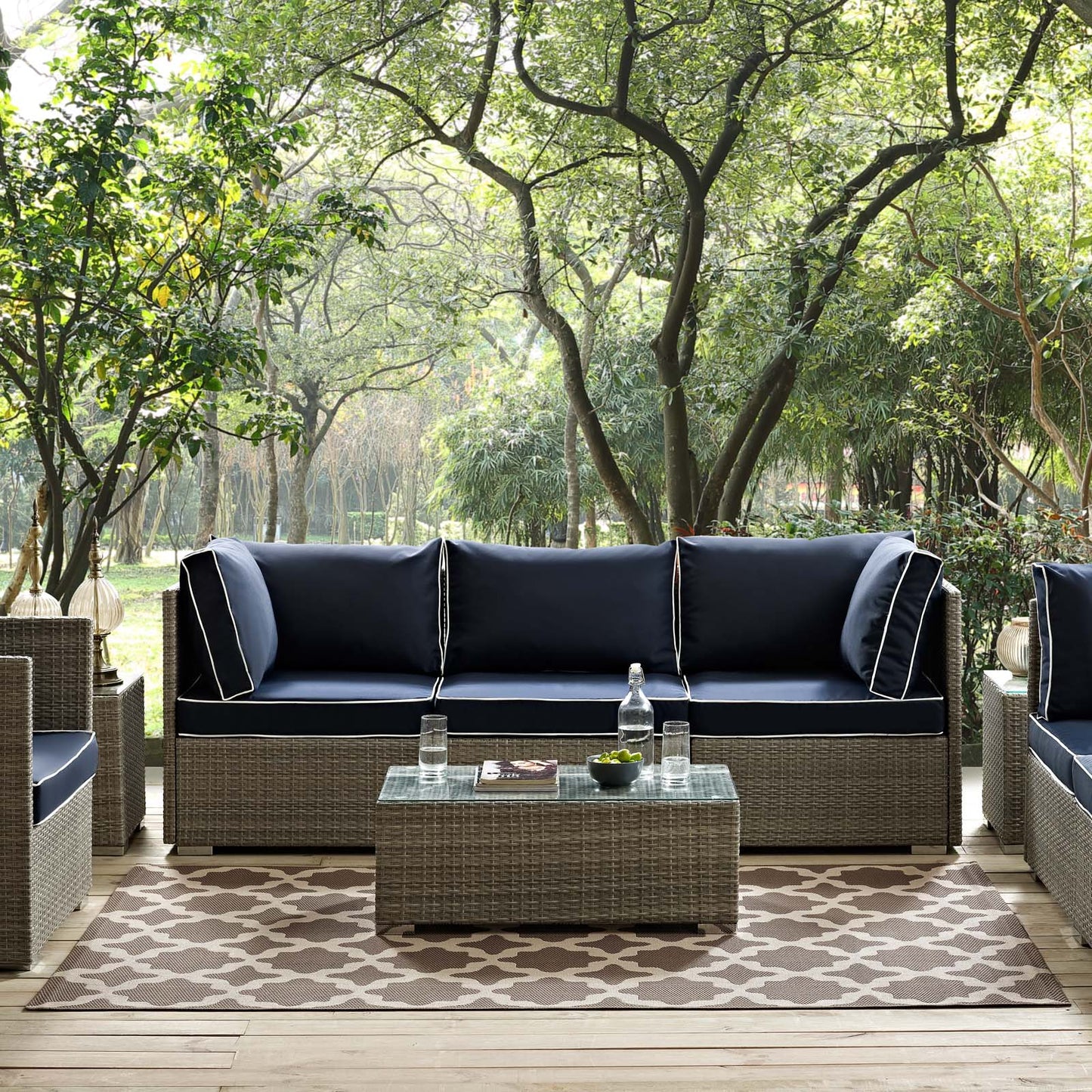 Cerelia Moroccan Trellis Indoor and Outdoor 5x8 Area Rug by Modway