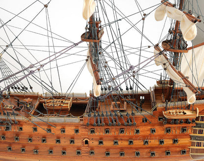 HMS Victory Midsize With Display Case