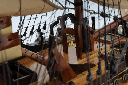HMS Bounty New
