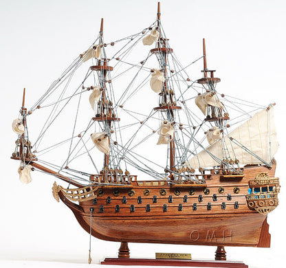 San Felipe Small with Display Case