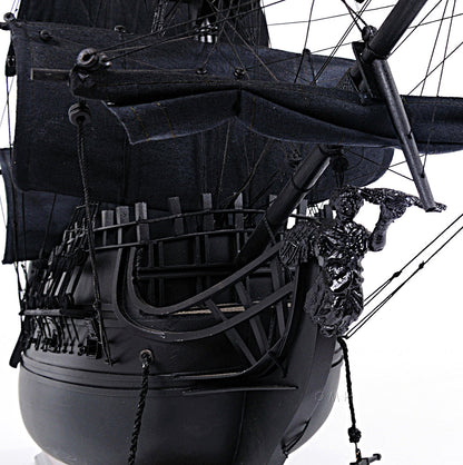 Black Pearl Pirate Ship Large With Table Top Display Case