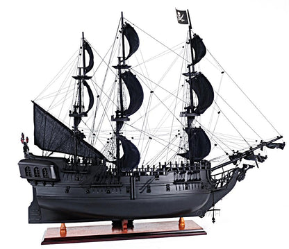 Black Pearl Pirate Ship
