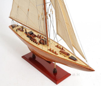 Endeavour Sm