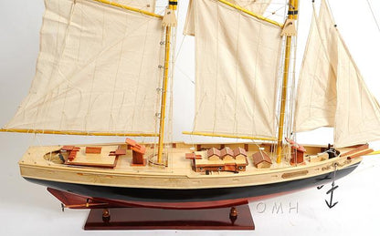 Bluenose II painted Medium