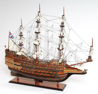 Sovereign of the Seas Mid Size EE