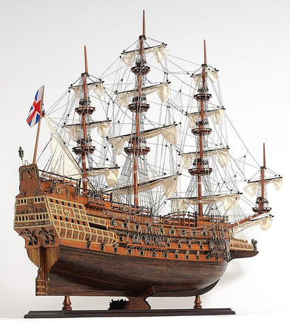 Sovereign of the Seas Mid Size EE