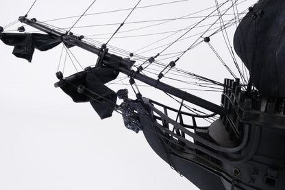 Black Pearl Pirate Ship Medium